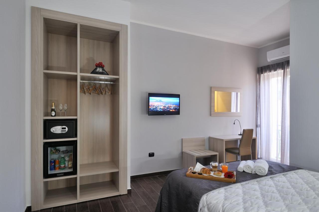 B&B Il Bacio Di Napoli מראה חיצוני תמונה